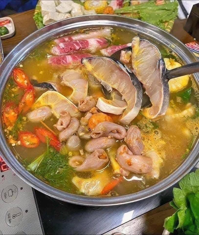 lẩu cá tầm Sapa