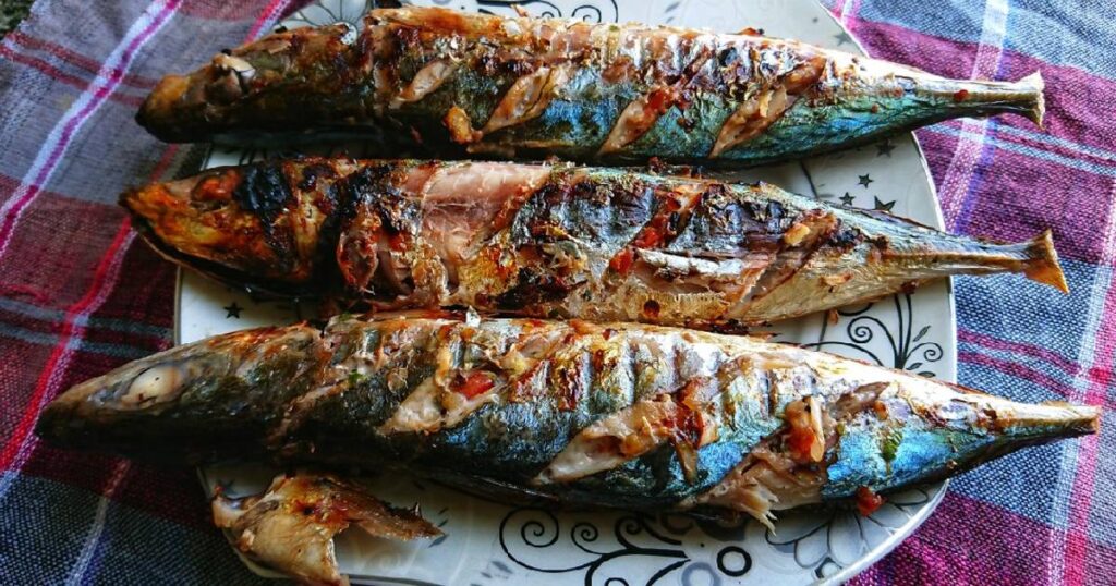 cá saba nướng muối