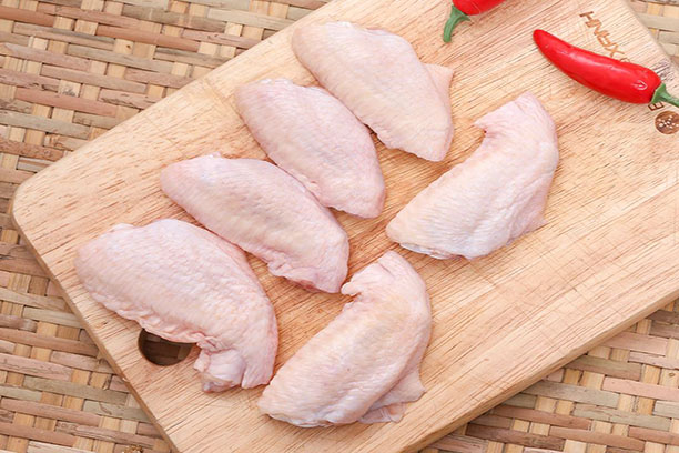 cánh gà giữa thịt dày