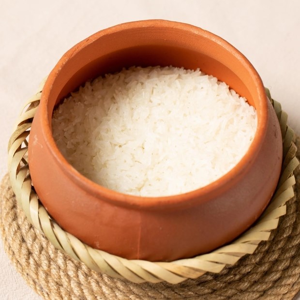 bữa cơm dùng gạo nàng thơm chợ đào