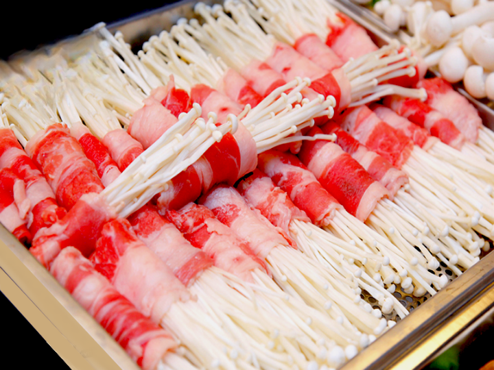 ba chỉ bò mỹ cuốn nấm