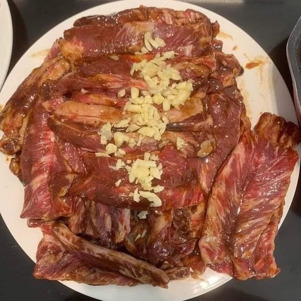 dẻ sườn bò mỹ swift xào