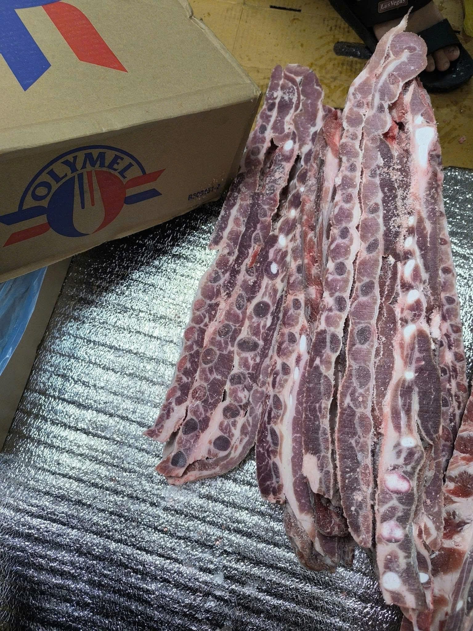 sườn cánh buồm heo giá sỉ