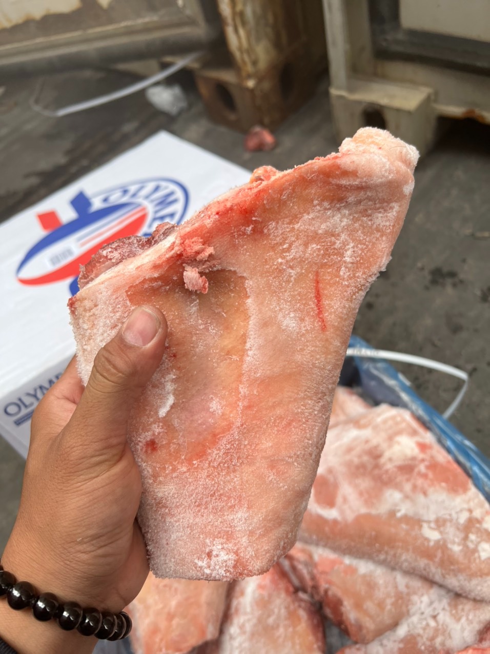 bắp giò heo olymel giá sỉ