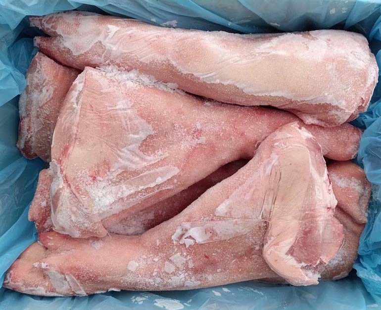 chân heo đông lạnh nhập khẩu ba lan