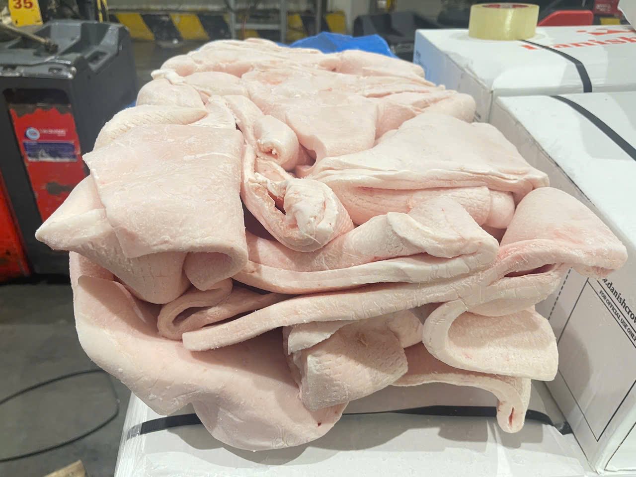 mỡ heo danish crown đức